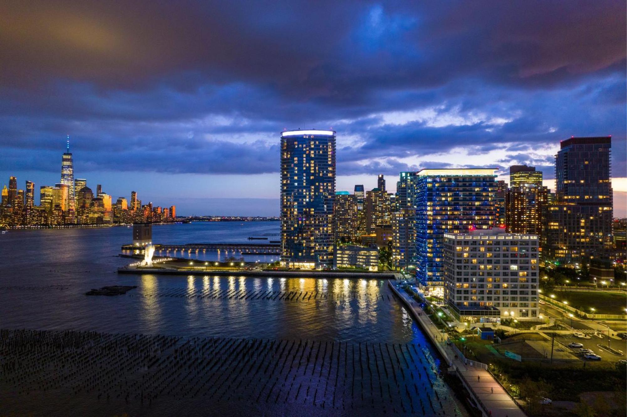 The Westin Jersey City Newport Kültér fotó